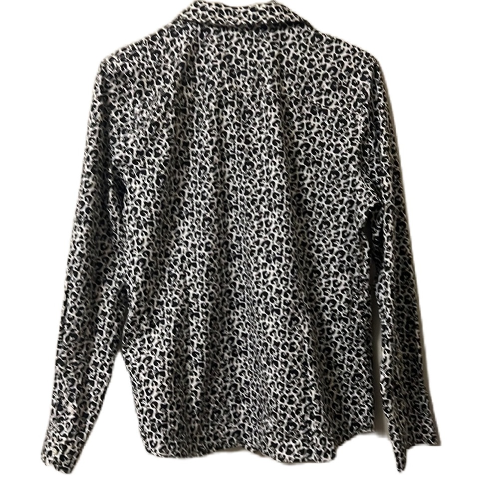 Women’s Talbots, Long Sleeves, Collared, Button D… - image 2